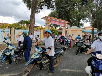 CẦN BÁN 5 LÔ 25X45 ĐƯỜNG NHỰA, SÁT CHỢ DÂN CƯ ĐÔNG ĐÚC GIÁ 290TR