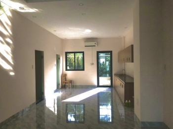 Cần mua nhà đến ngay quốc lộ 1A