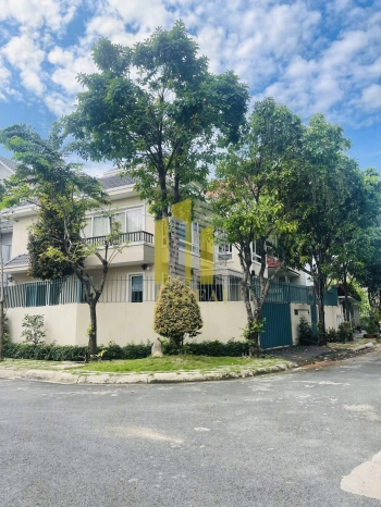 Biệt Thự Góc Thảo Điền Sân Vườn 510m2, Có Nội Thất