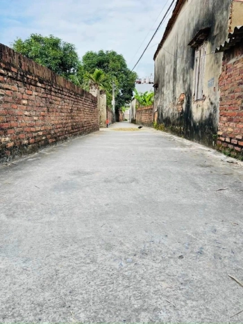 BÁN NHANH LÔ ĐẤT 366M2, MT12M, GIÁ 52 TRIỆU/M2  TẠI THÔN HÀNH LẠC, NHƯ QUỲNH, VĂN LÂM, HƯNG YÊN