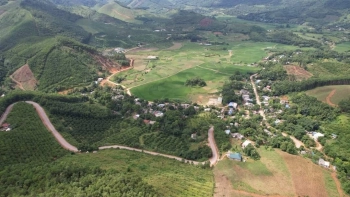 BÁN ĐẤT 467 M2, GIÁ 19 TRIỆU/M2 TẠI KHU MỚ ĐÁ, TT BO, KIM BÔI, HÒA BÌNH.