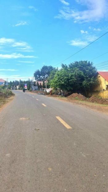 Bán Gấp Để Đáo Hạng Ngân Hàng Mặt Tiền Nhựa 10x40 Sổ Sẳn