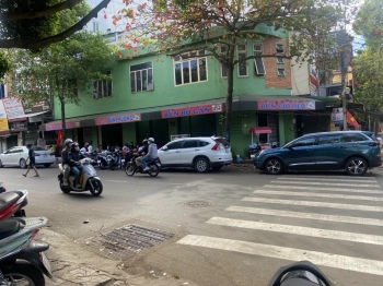 Nhà Góc 2 mặt tiền KD đường Trần Phú, p. Thắng Lợi tp.Buôn Ma Thuột.