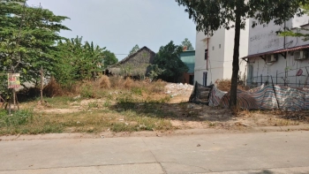 DO LÃI NGÂN HÀNG QUÁ CAO TÔI CẦN BÁN GẤP LÔ ĐẤT GẦN KCN CHÍNH CHỦ.