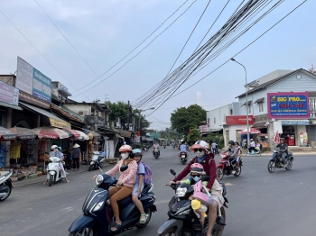 Lô đất 989 triệu, 5 x 15 ngay chợ Bến Thế