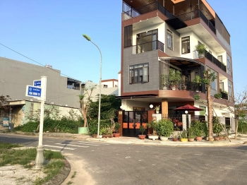 Bán gấp lô đất biển trung tâm quận Liên Chiểu giá rẻ hơn thị trường 500 triệu. 