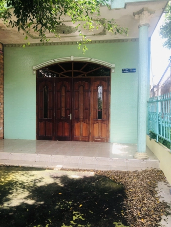 Bán nhà cấp 4 và đất thổ cư 100%