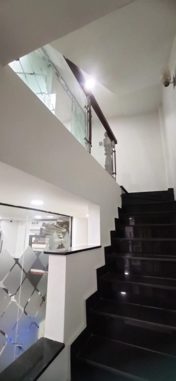 NHÀ BÁN NGUYỄN VĂN ĐẬU P.11 BT 38M2 4 TẦNG 4PN NHỈNH 7 TỶ.