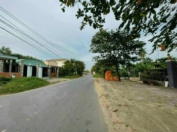 Kinh doanh thua lỗ cần bán gấp lô đất ngay chợ Bưng Cầu 150m2 giảm giá hơn 1ty