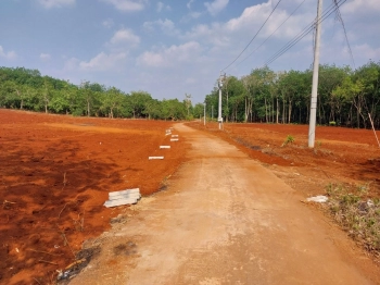 Đất nền qui hoạch 32m, thổ cư sẵn, sổ sẵn