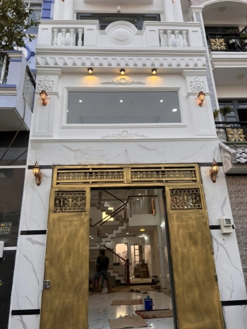 Kẹt tiền bán lỗ nhà mới tinh 1 trệt 4 lầu 4x18 Hương Lộ 2 