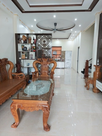 CHO THUÊ NHÀ NGUYÊN CĂN TẠI ĐƯỜNG LÊ VĂN LƯƠNG - ĐÔNG PHONG - TP. LAI CHÂU