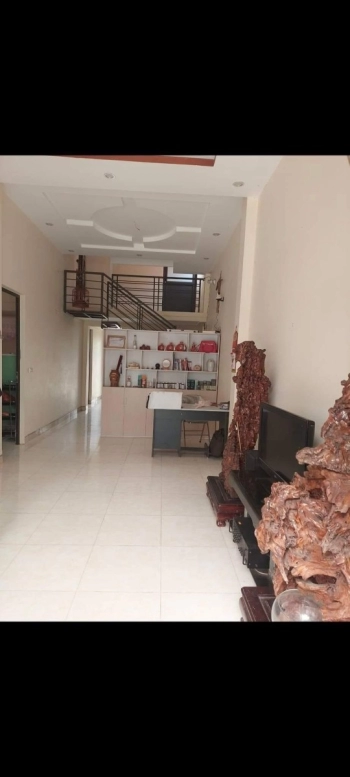 CHO THUÊ  NHÀ CẤP 4 ĐẸP TỔ 2 PHƯỜNG QUYẾT TIẾN TP LAI CHÂU