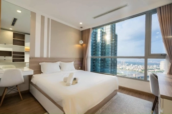 Cần Bán Gấp Căn Hộ 2PN-2Wc Gold View Quận 4 82m2