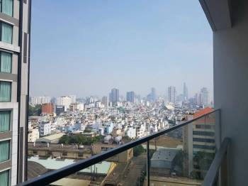 cần bán gấp căn hộ D1 Mension Quận 1  Diện tích 104m2, căn 3 phòng ngủ