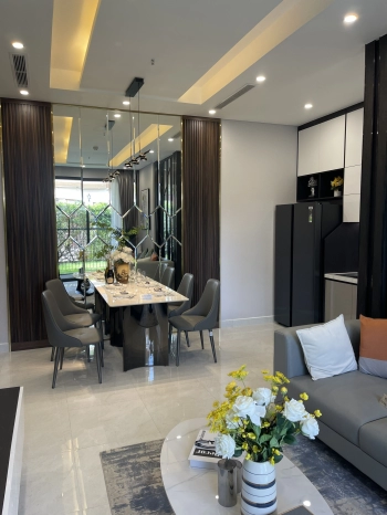 căn hộ 3 mặt hướng thuỷ,xuất đầu tư 240 triệu