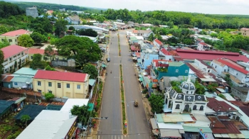 ĐẤT NGỘP GẦN TRUNG TÂM HUYỆN CHỈ 150 TRIỆU ĐƯỜNG LIÊN HUYỆN 18M