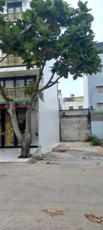 CẤN BÁN GẤP ĐẤT MẶT TIỀN PHƯỜNG 7 QUẬN 8