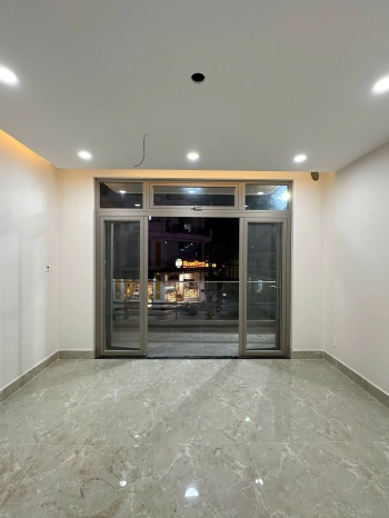 CHO THUÊ NHÀ NGUYÊN CĂN PHAN ĐÌNH PHÙNG P2 ĐÀ LẠT - 5 TẦNG, 8PN, THANG MÁY, MẶT BẰNG KD