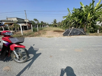 Bán GẤP ĐẤT THỔ - SÁT TL 839- NGANG 10m- ĐỨC HUỆ