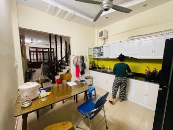 Bán nhà Nguyễn Đình Hoàn, Nghĩa Đô, Cầu Giấy 45m, 12.8 tỷ