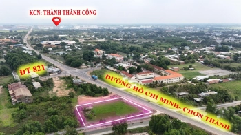 2.222 m2 đất 3 mặt tiền đường Hồ Chí Minh, Đức Hòa,hàng hiếm nhất tuyến