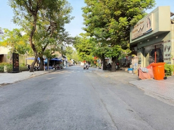 Cho thuê nhà mặt tiền đường Xuân Thủy Thảo Điền, ngang 20m, giá tốt